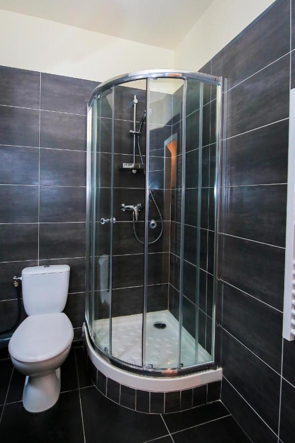 Le Zebre, T1 Hypercentre Chic Et Cosy, Wifi Par Sovalfi Apartamento Saint-Etienne  Exterior foto