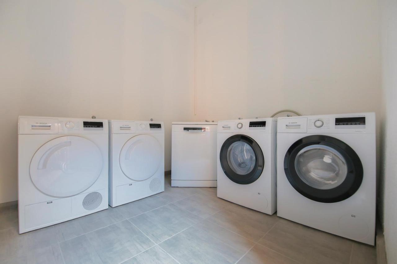 Le Zebre, T1 Hypercentre Chic Et Cosy, Wifi Par Sovalfi Apartamento Saint-Etienne  Exterior foto